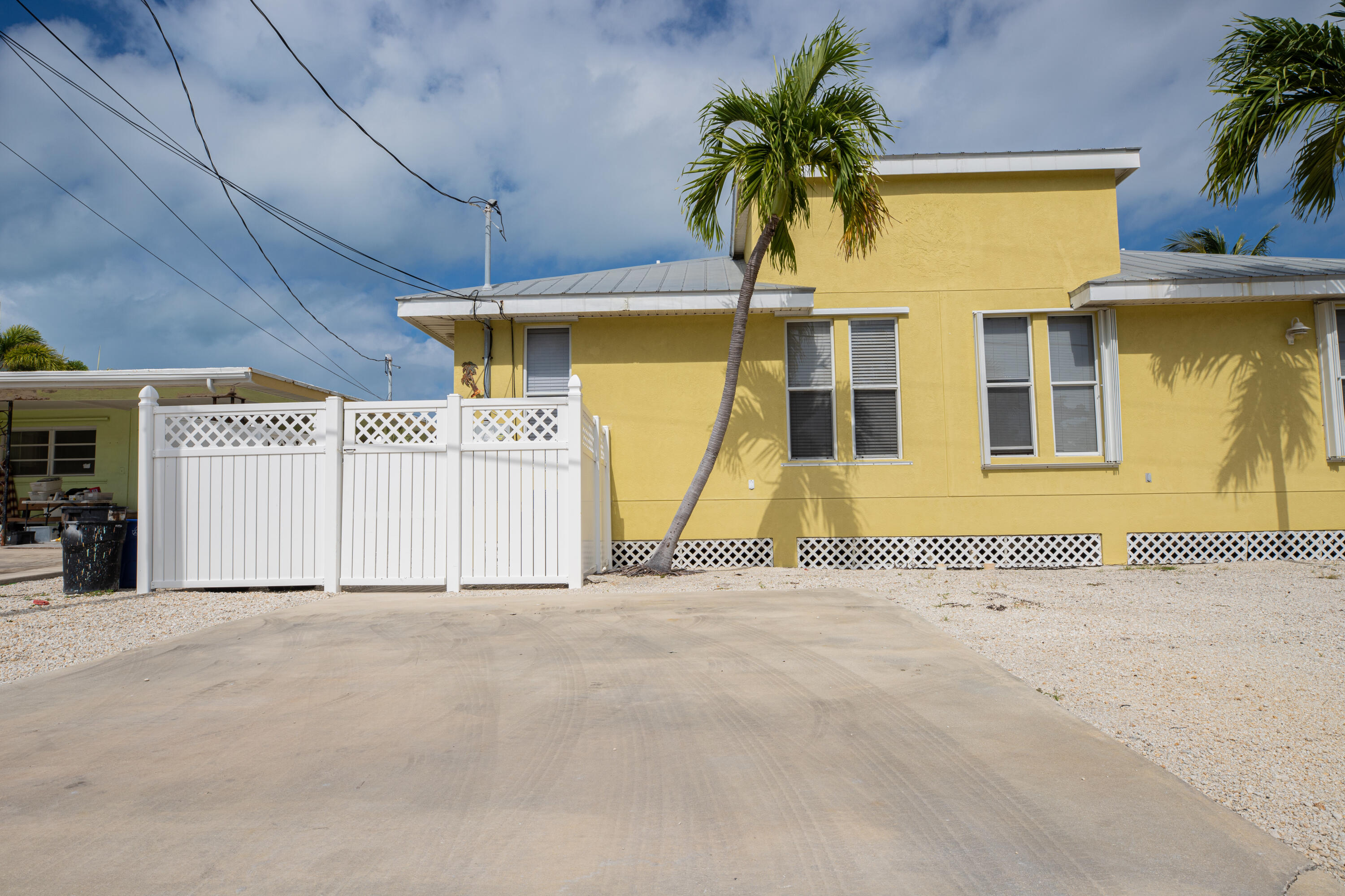 441 3rd Street Key Colony Beach, FL 33051 - Photo 2 of 30 Front parking