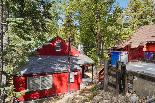 a view of outdoor space