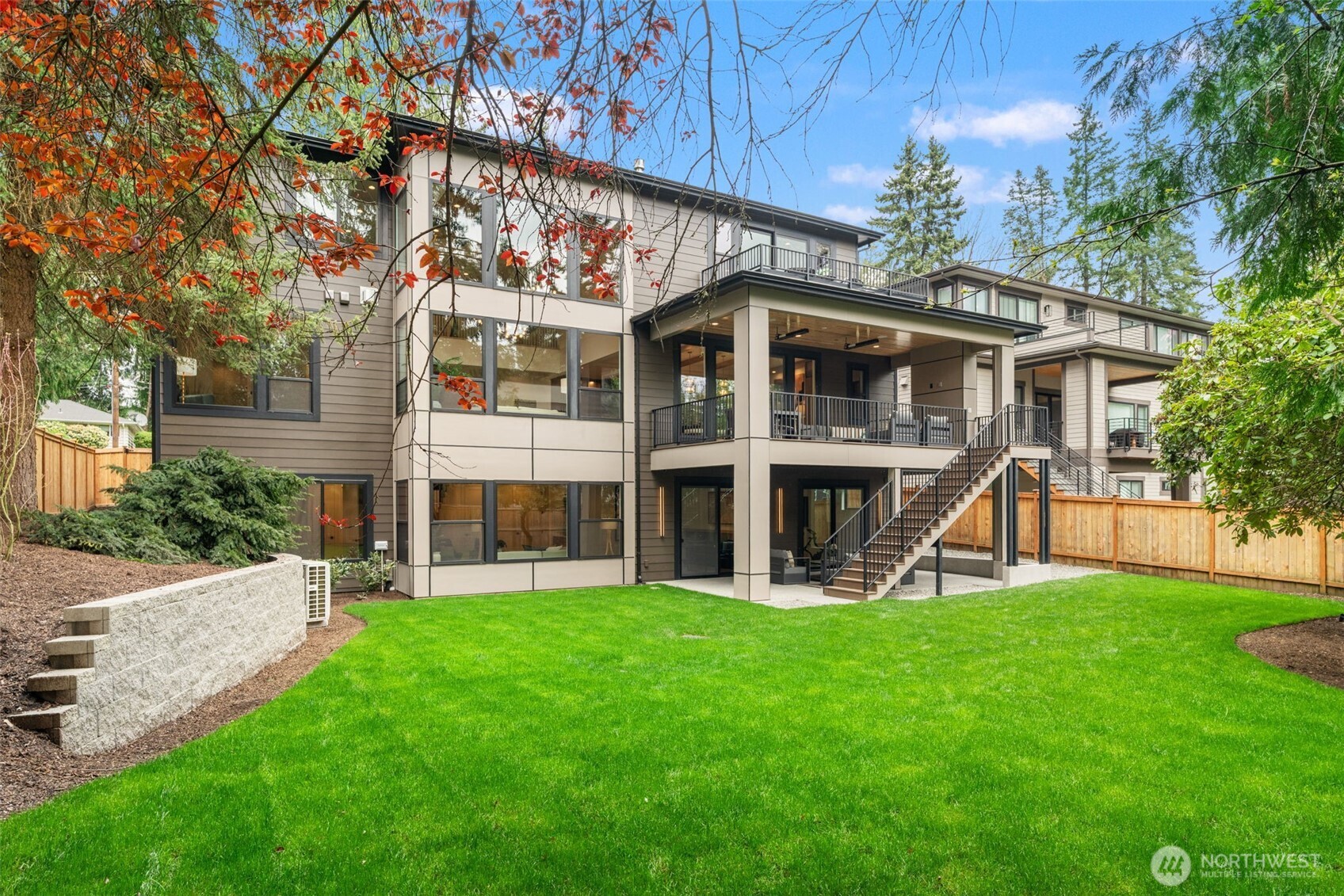 11021 Northeast 14th Street Bellevue, WA 98004 - Photo 32 of 40