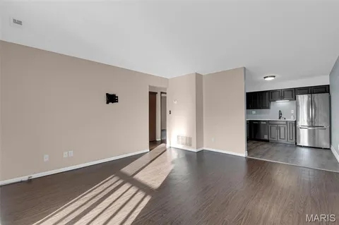 $119,900 | 12842 Portulaca Drive, Unit J, St. Louis, MO 63146