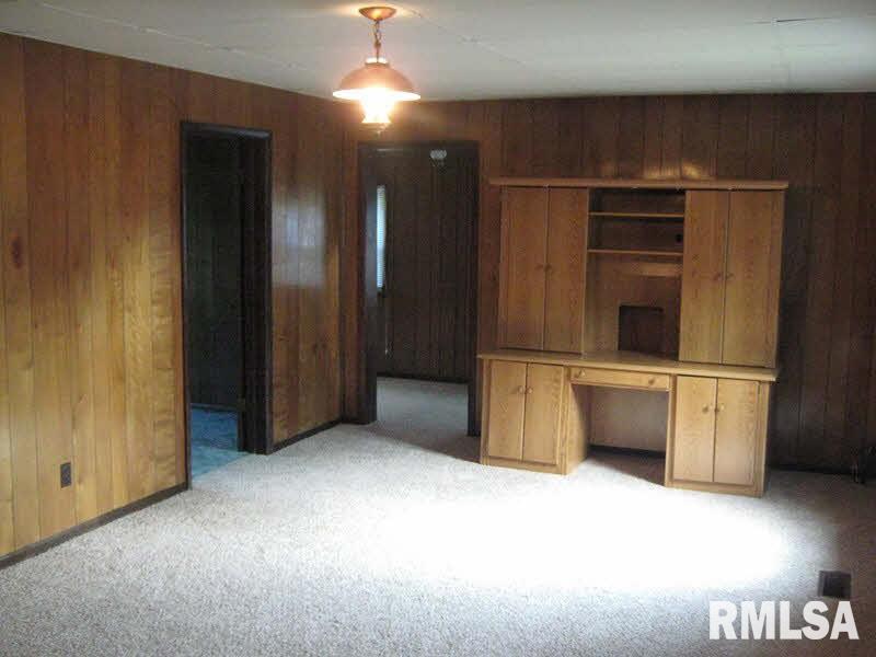 828 Airport Road Mount Vernon, IL 62864 - Photo 11 of 23