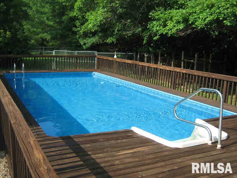 828 Airport Road Mount Vernon, IL 62864 - Photo 2 of 23