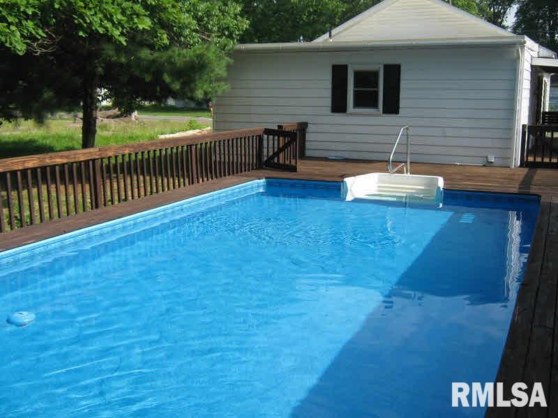 828 Airport Road Mount Vernon, IL 62864 - Photo 4 of 23