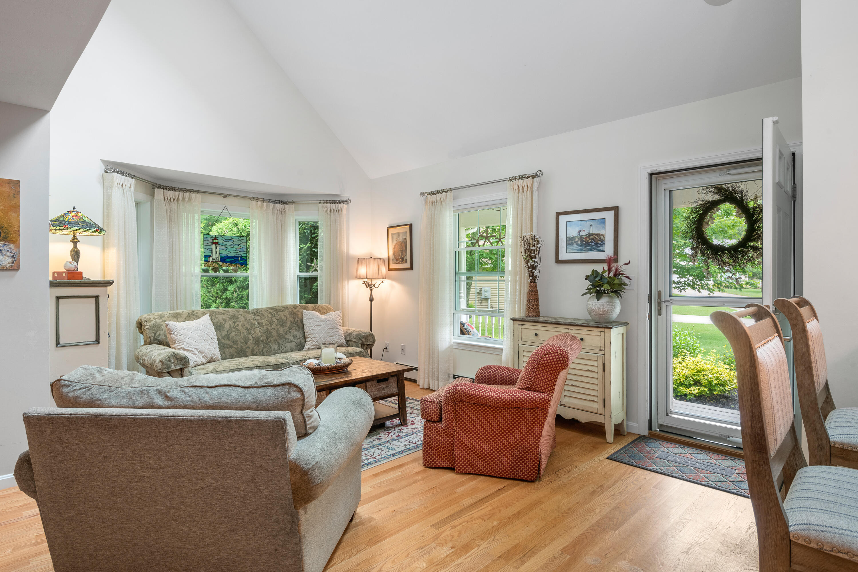 74 Windward Pointe Drive, Unit 74 Wells, ME 04090 - Photo 19 of 50 Living room