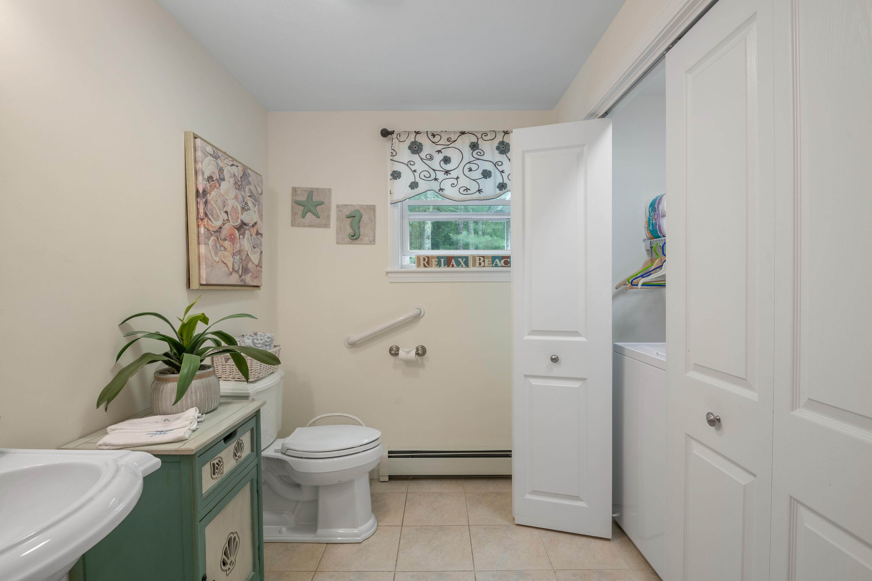 74 Windward Pointe Drive, Unit 74 Wells, ME 04090 - Photo 35 of 50 Bath/laundry