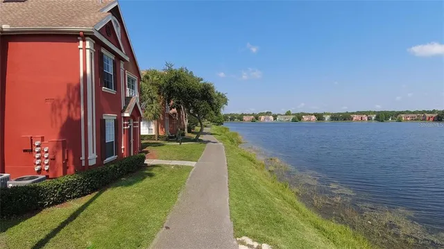 $1,980 | 9704 Lake Chase Island Way, Unit 9704, Tampa, FL 33626