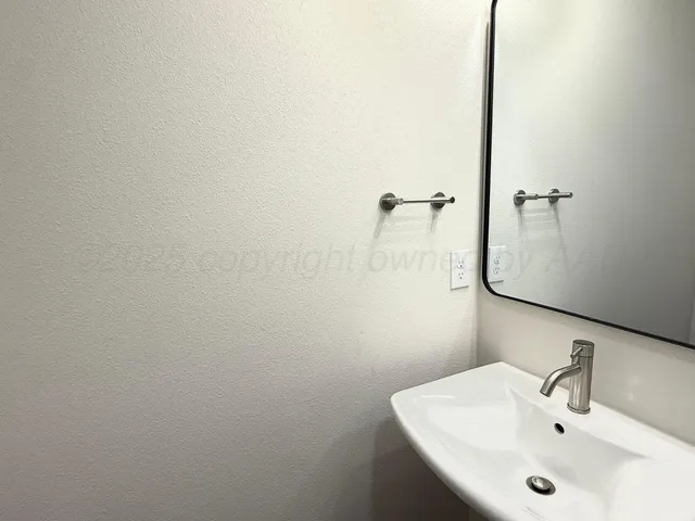 $1,900 | 2911 Ranch House Road, Amarillo, TX 79124