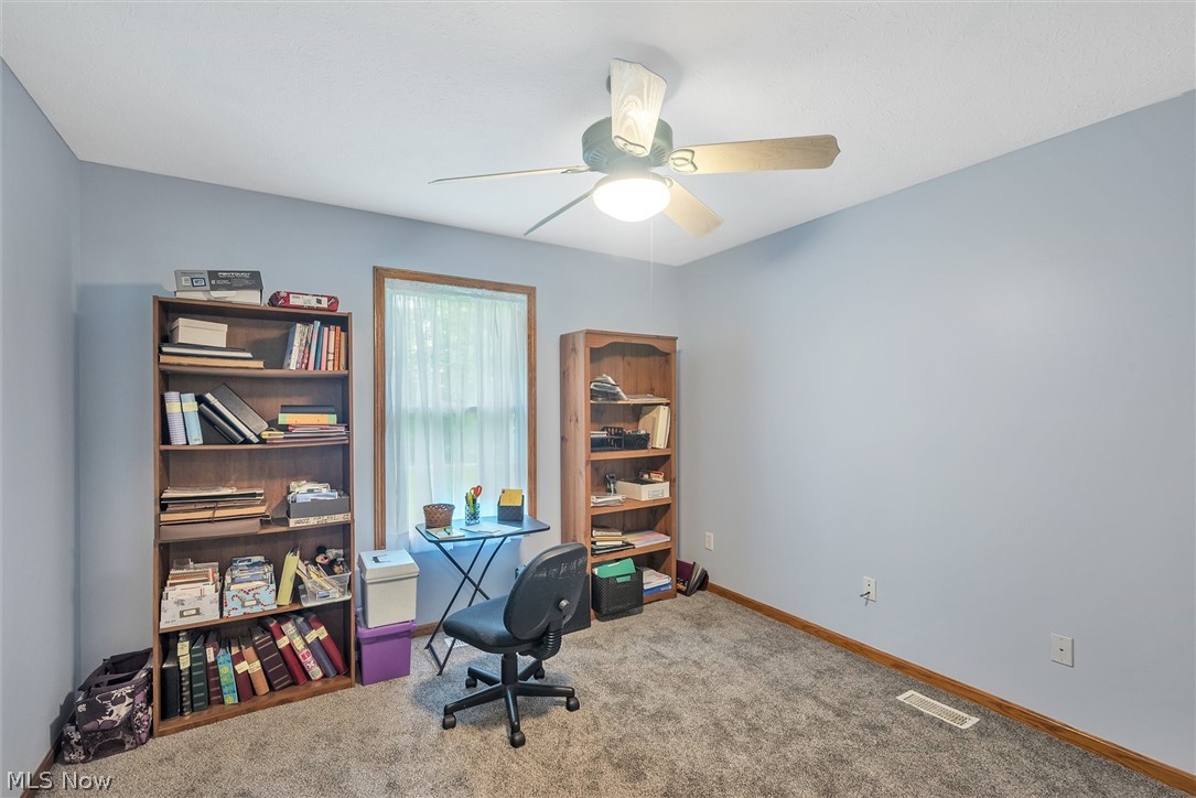 962 Sunset Circle Rome, OH 44085 - Photo 22 of 31