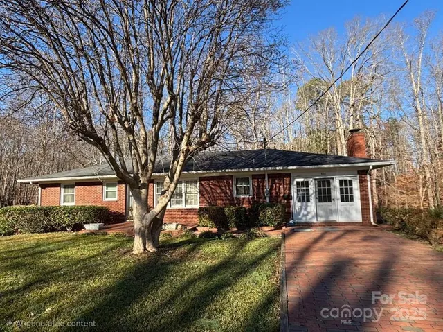 $249,500 | 866 Oak Street, Troy, NC 27371