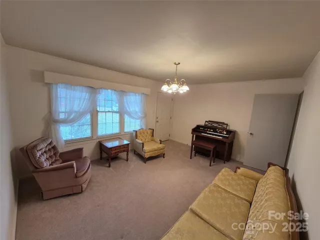 $249,500 | 866 Oak Street, Troy, NC 27371