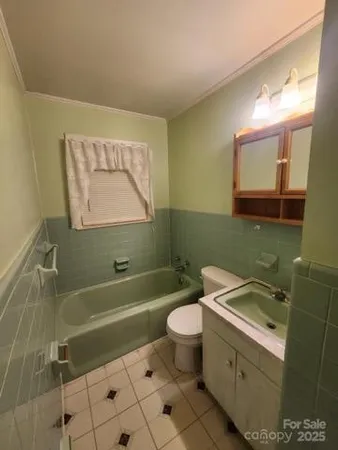 $215,000 | 866 Oak Street, Troy, NC 27371