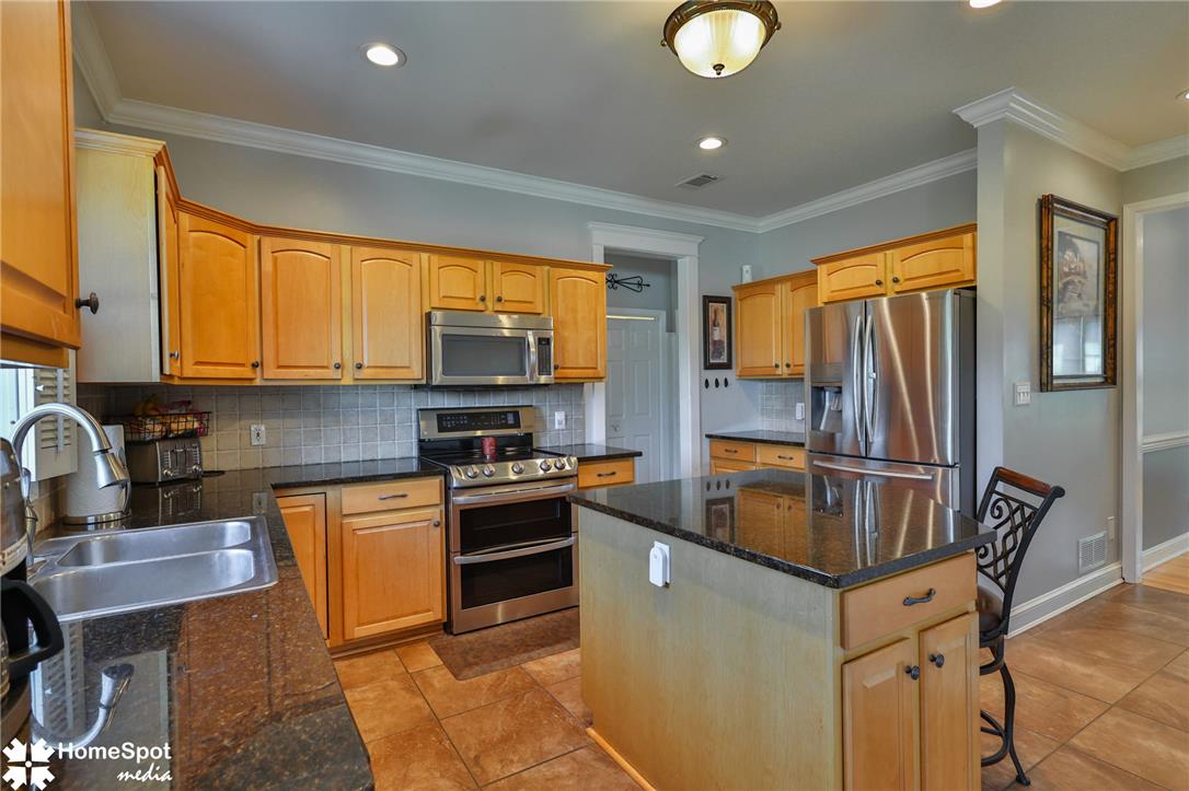 2115 Terry Road Nazareth, PA 18064 - Photo 20 of 73