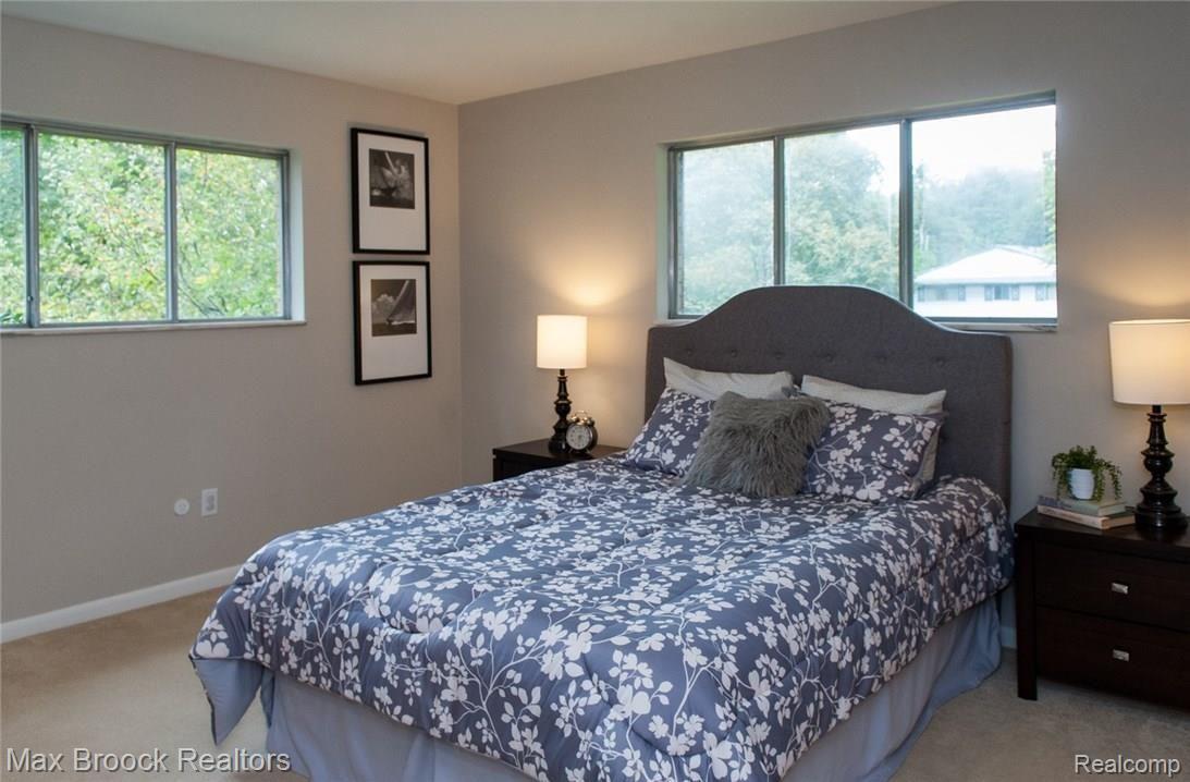 920 South Reading Road Bloomfield Hills, MI 48304 - Photo 19 of 32 076DSC_1548.jpg