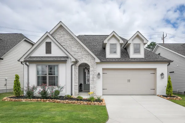 $449,900 | 41 Snow Line Lane, Ooltewah, TN 37363