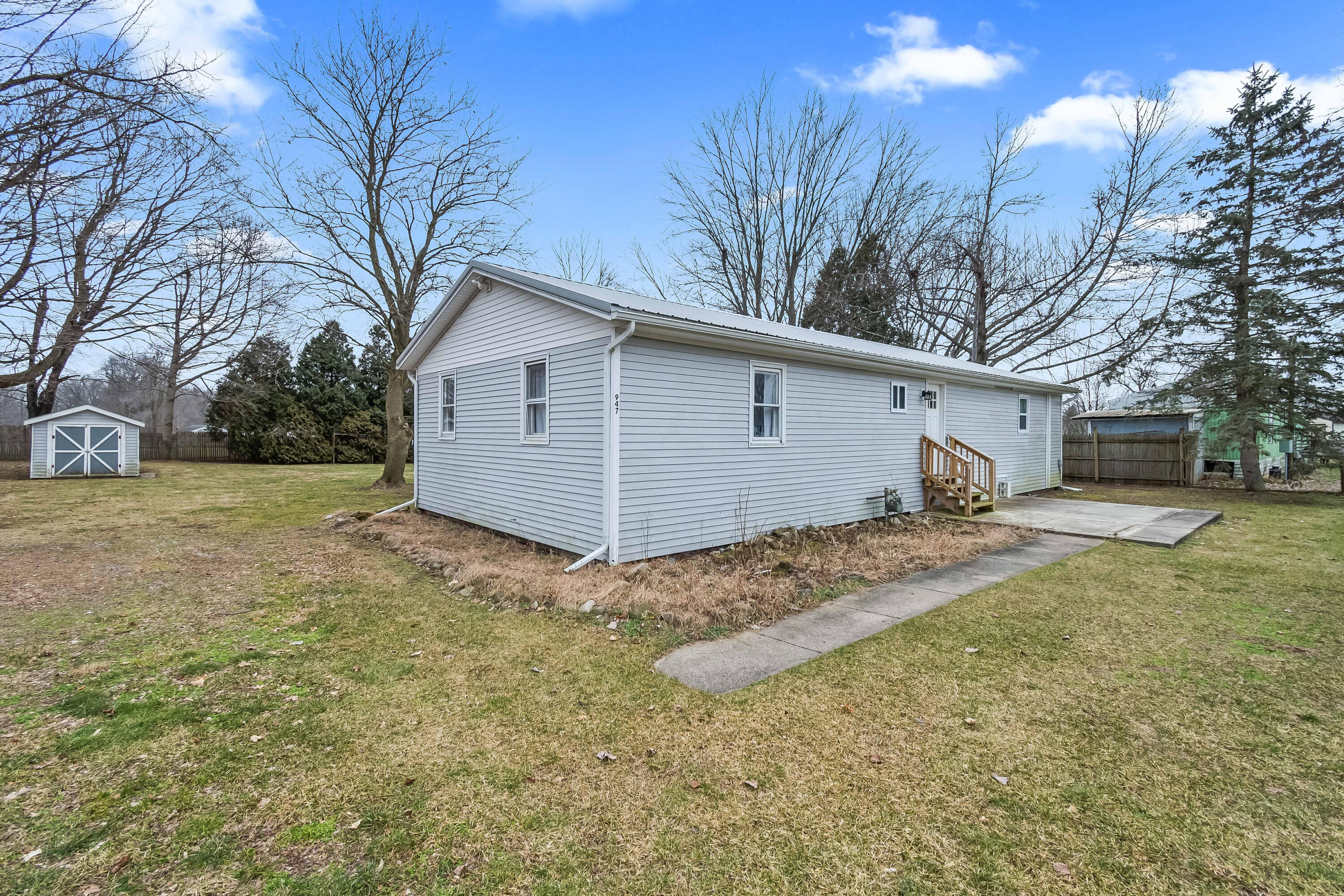 947 Lukesport Road Quincy, MI 49082 - Photo 7 of 36 7