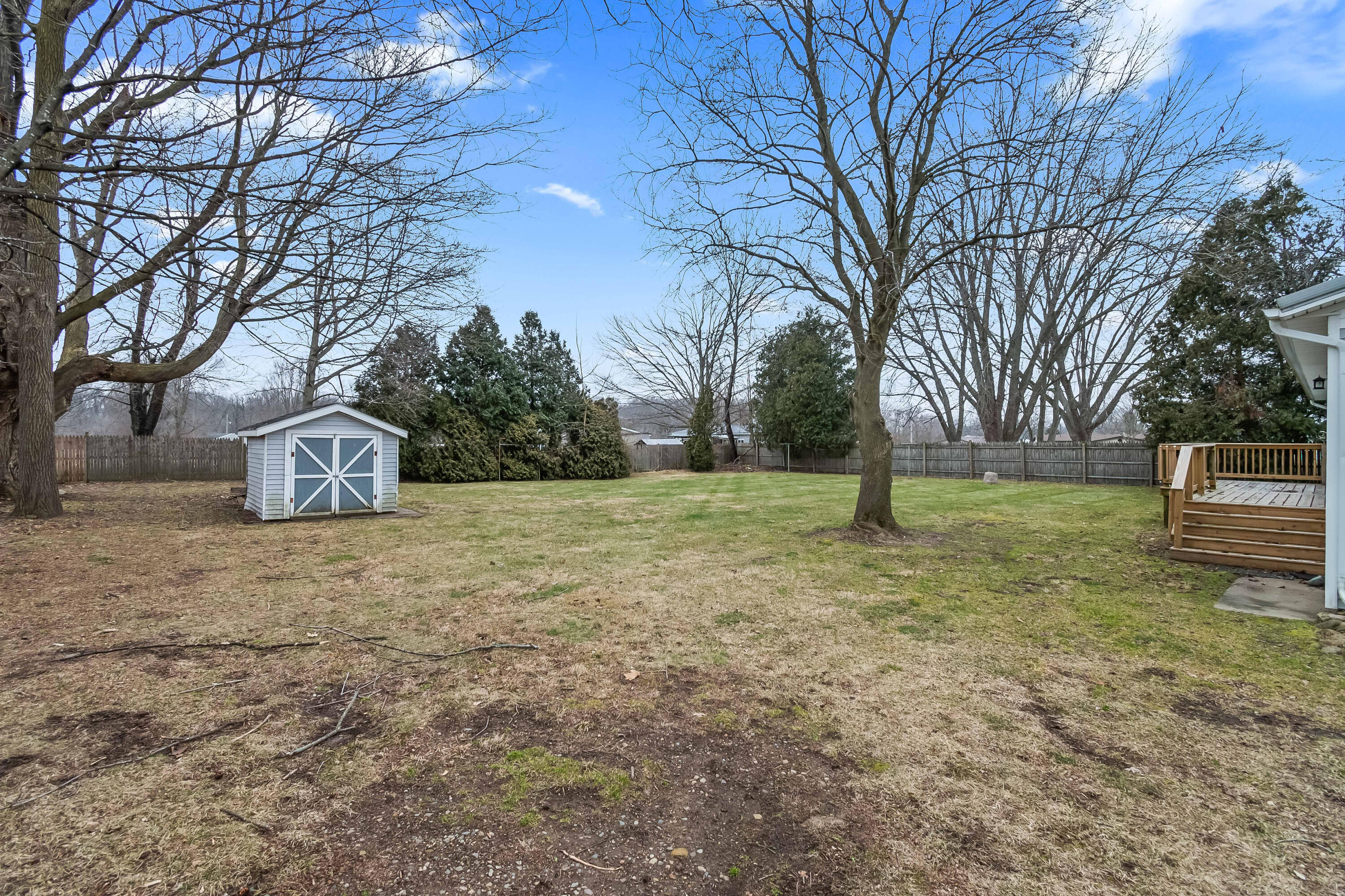 947 Lukesport Road Quincy, MI 49082 - Photo 8 of 36 8