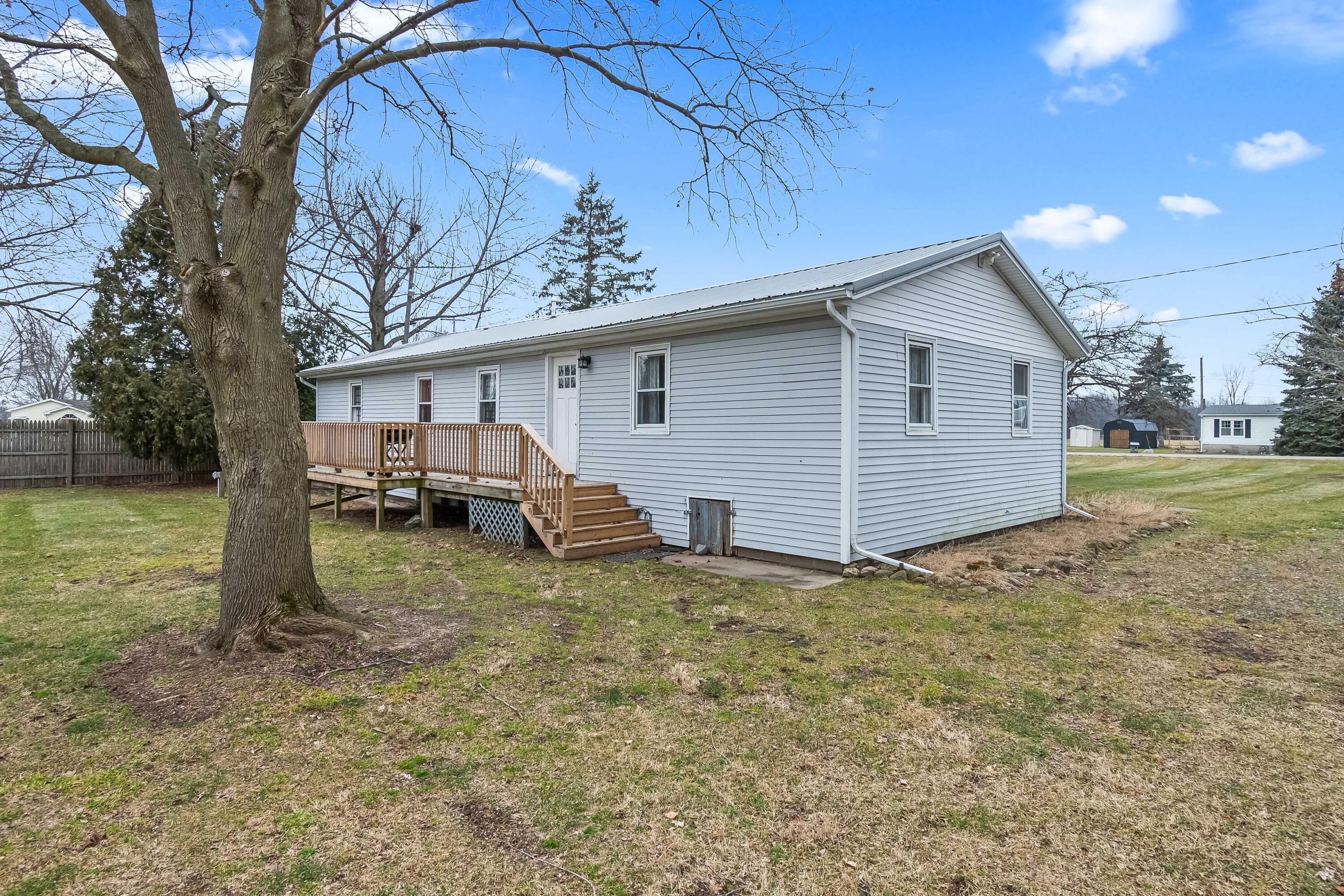 947 Lukesport Road Quincy, MI 49082 - Photo 10 of 36 10