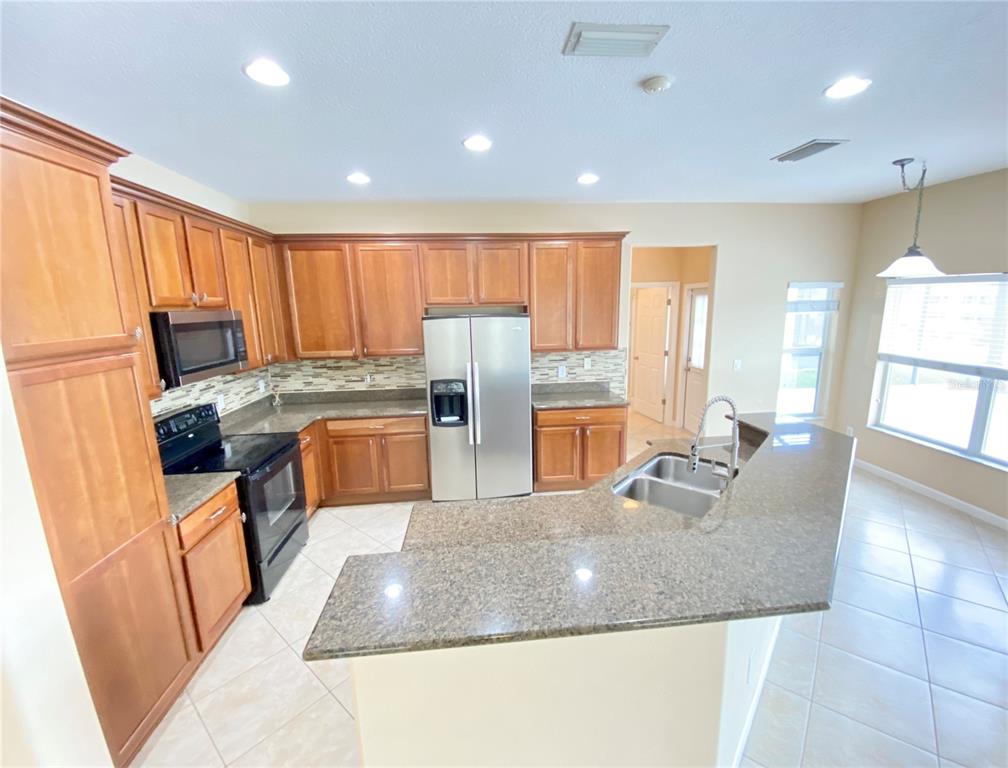 10973 Willow Ridge Loop Orlando, FL 32825 - Photo 16 of 68