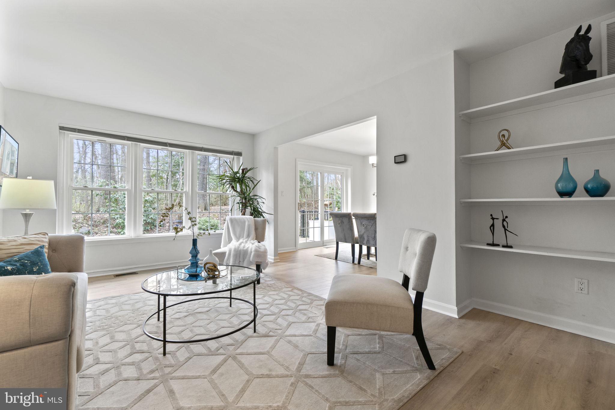 2190 Pond View Court Reston, VA 20191 - Photo 15 of 38 Family Room