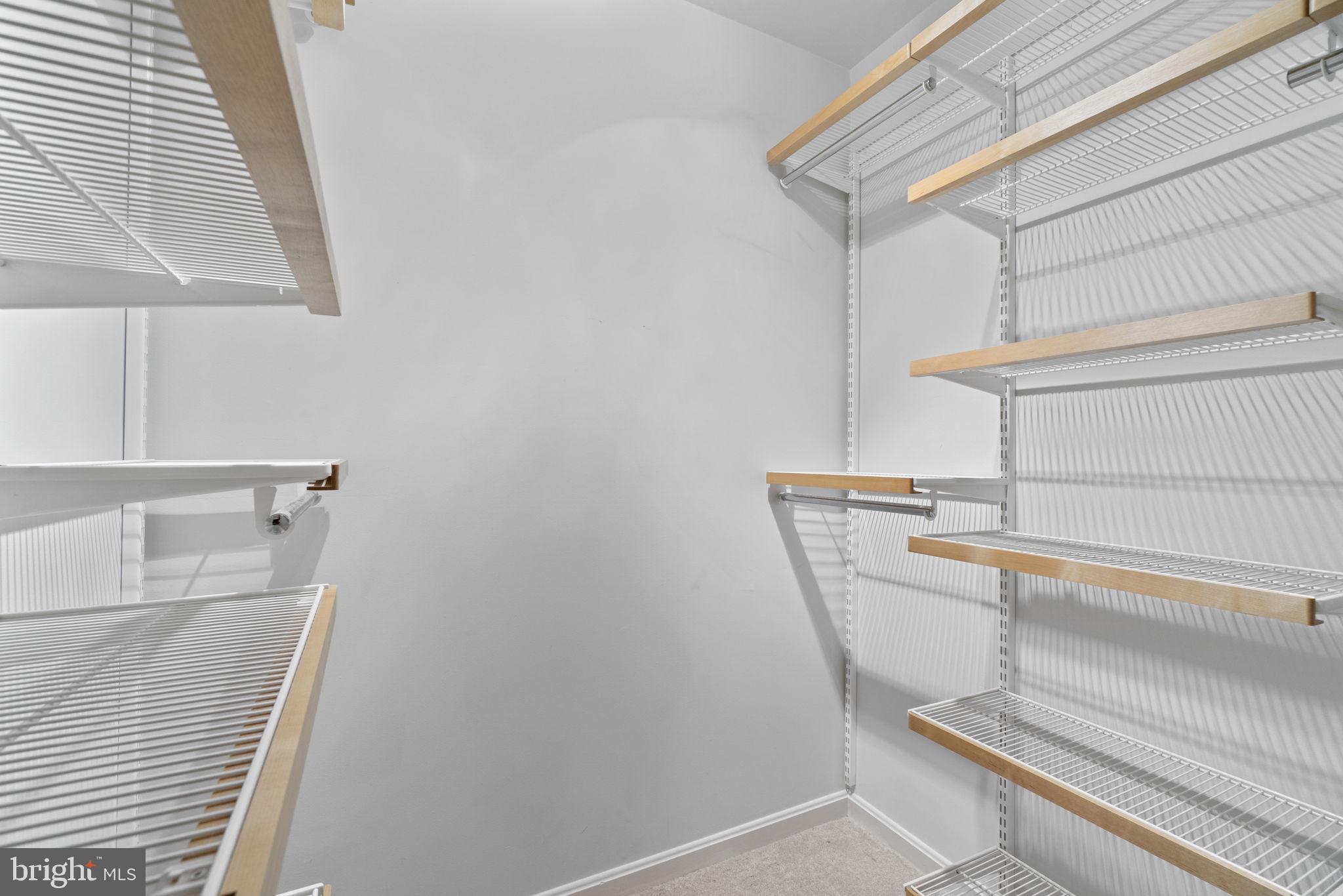 2190 Pond View Court Reston, VA 20191 - Photo 23 of 38 Walk-in Closet