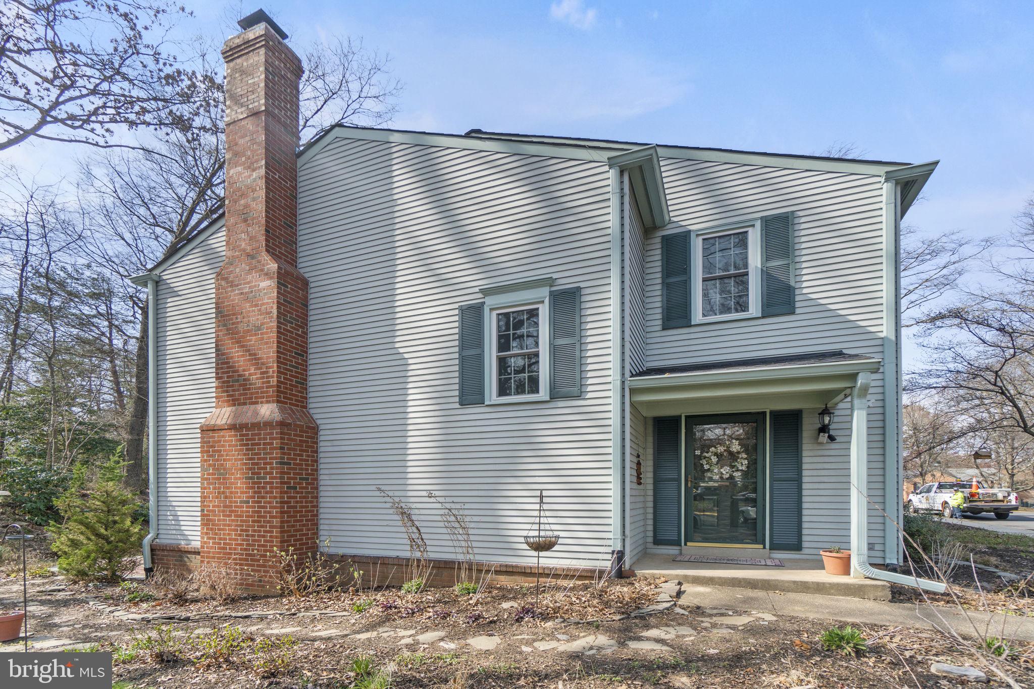 2190 Pond View Court Reston, VA 20191 - Photo 35 of 38 Welcome Home!
