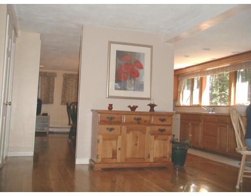 10 Algonquin Road Canton, MA 02021 - Photo 3 of 9