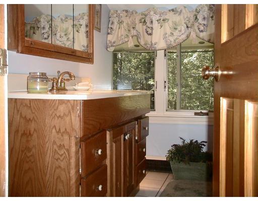10 Algonquin Road Canton, MA 02021 - Photo 6 of 9