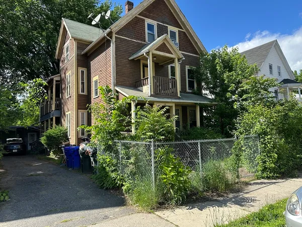 $449,900 | 26 Hebron Street, Springfield, MA 01107