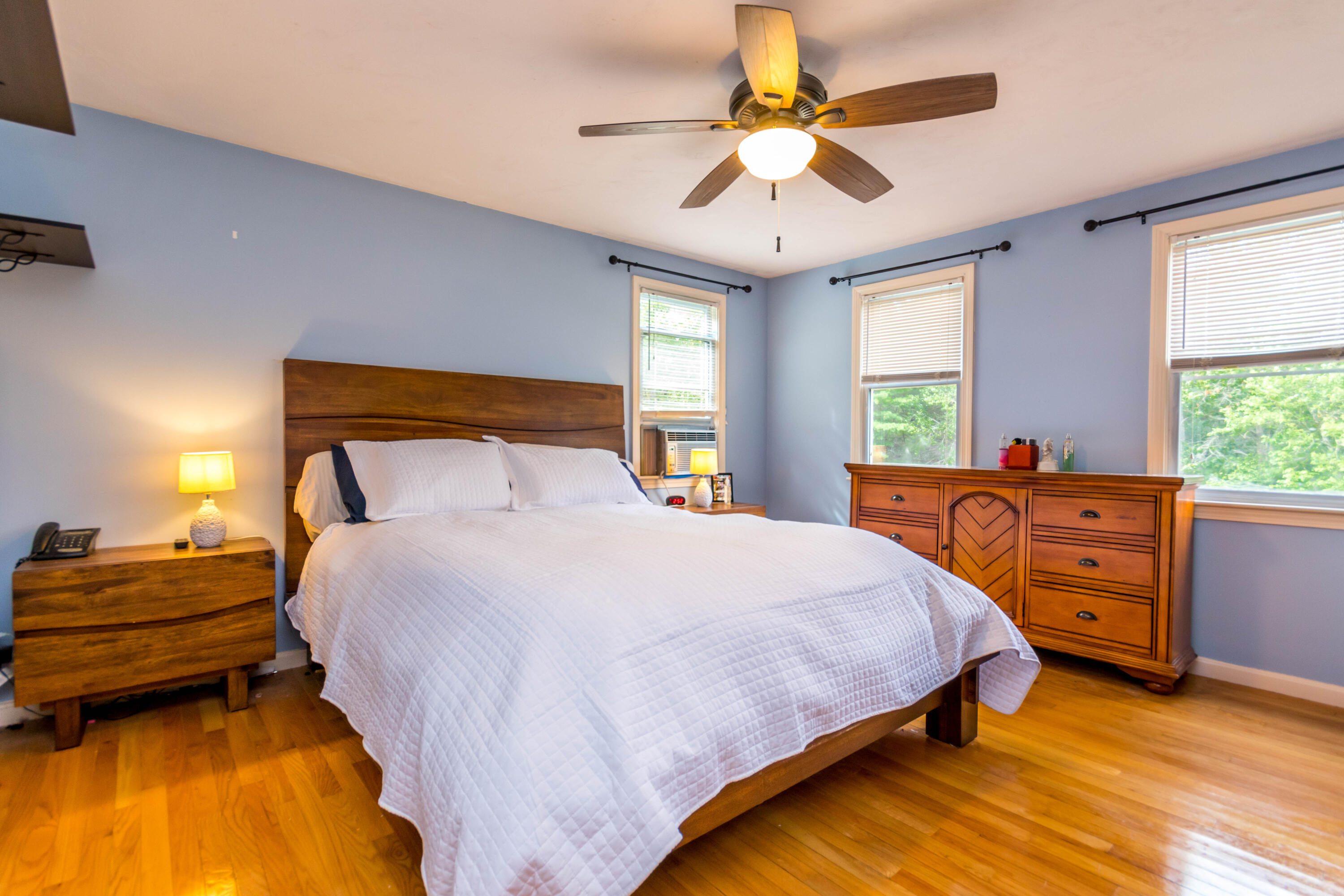 25 Chamber Rock Road Buzzards Bay, MA 02532 - Photo 13 of 28 Master bedroom