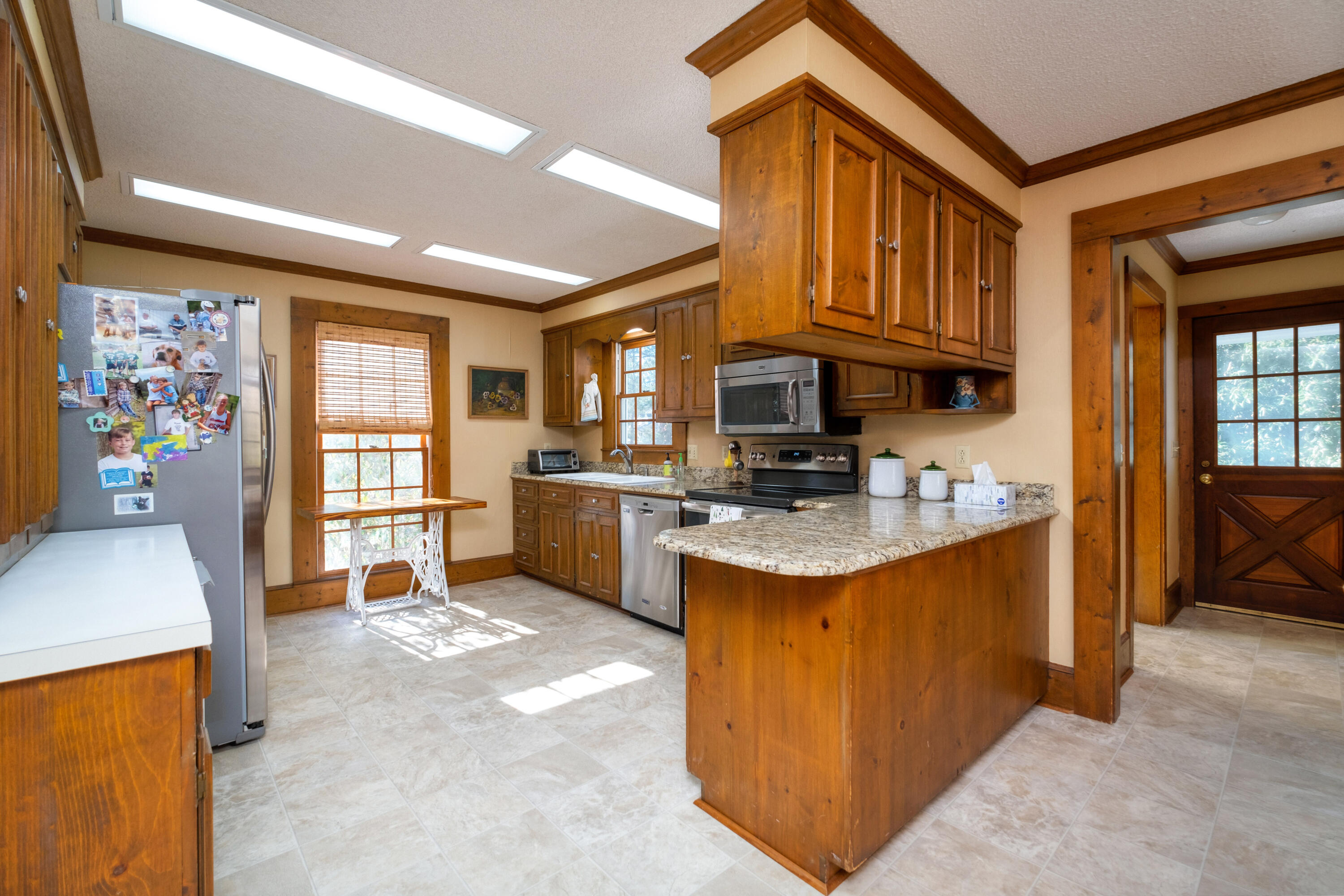1562 Hickory Ridge Circle Manning, SC 29102 - Photo 21 of 56 34