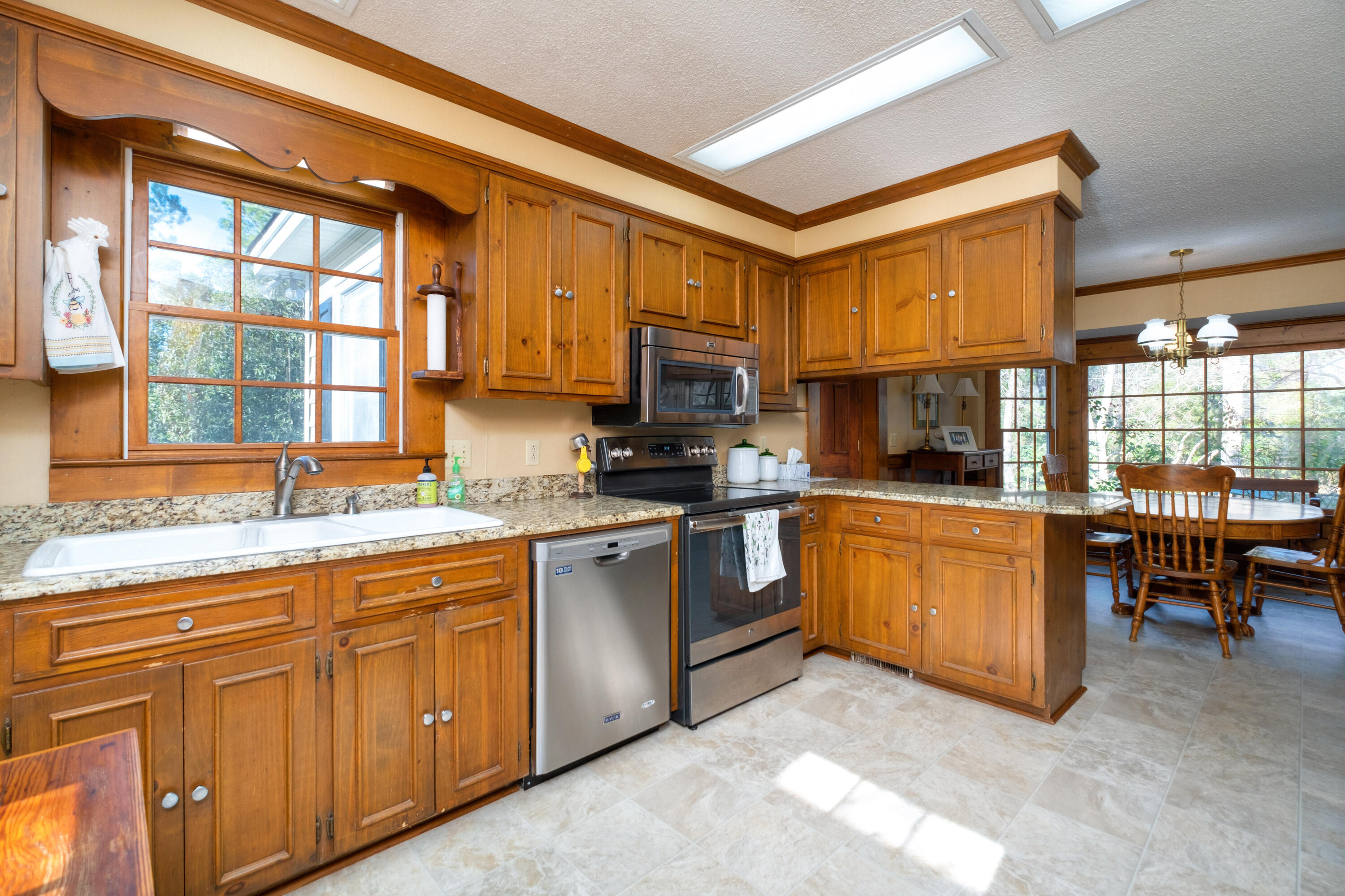 1562 Hickory Ridge Circle Manning, SC 29102 - Photo 24 of 56 37