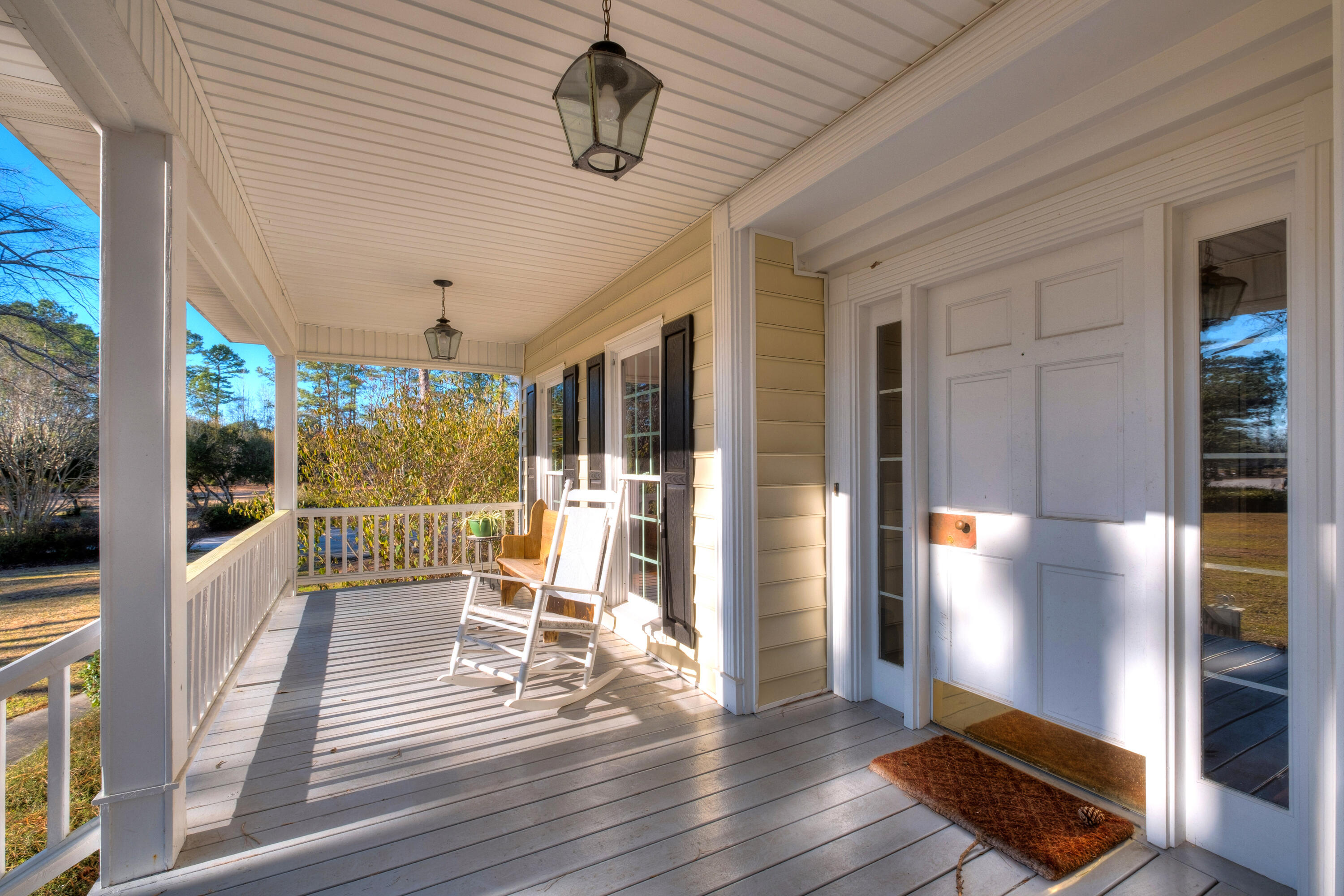 1562 Hickory Ridge Circle Manning, SC 29102 - Photo 5 of 56 06