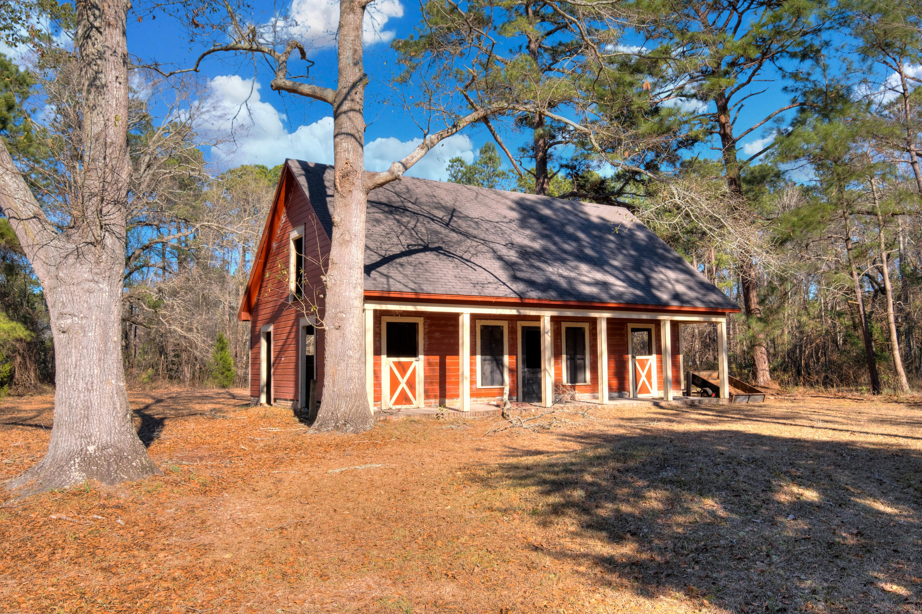 1562 Hickory Ridge Circle Manning, SC 29102 - Photo 54 of 56 15