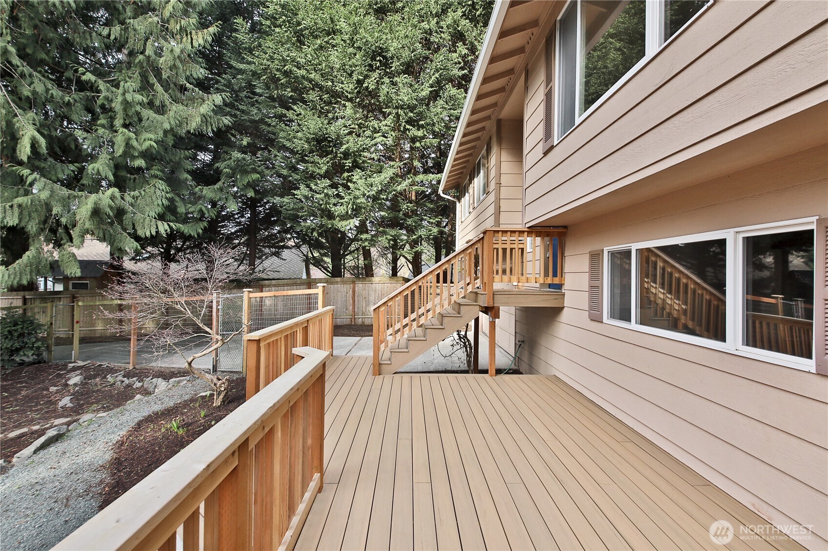 3636 Gamble Street Clinton, WA 98236 - Photo 9 of 40 Gallery Image 9