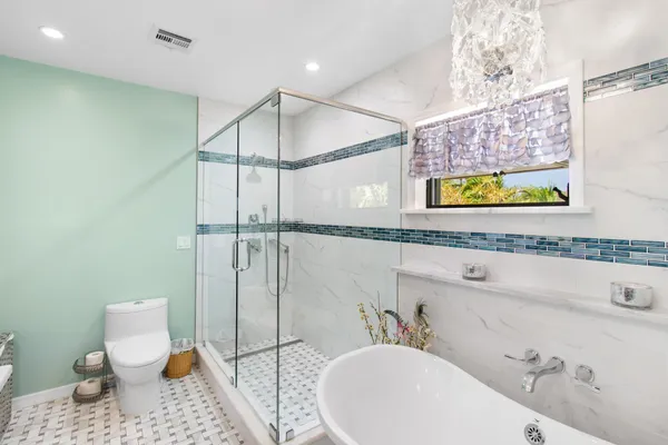 $1,385,000 | 30830 Palm Drive, Big Pine Key, FL 33043