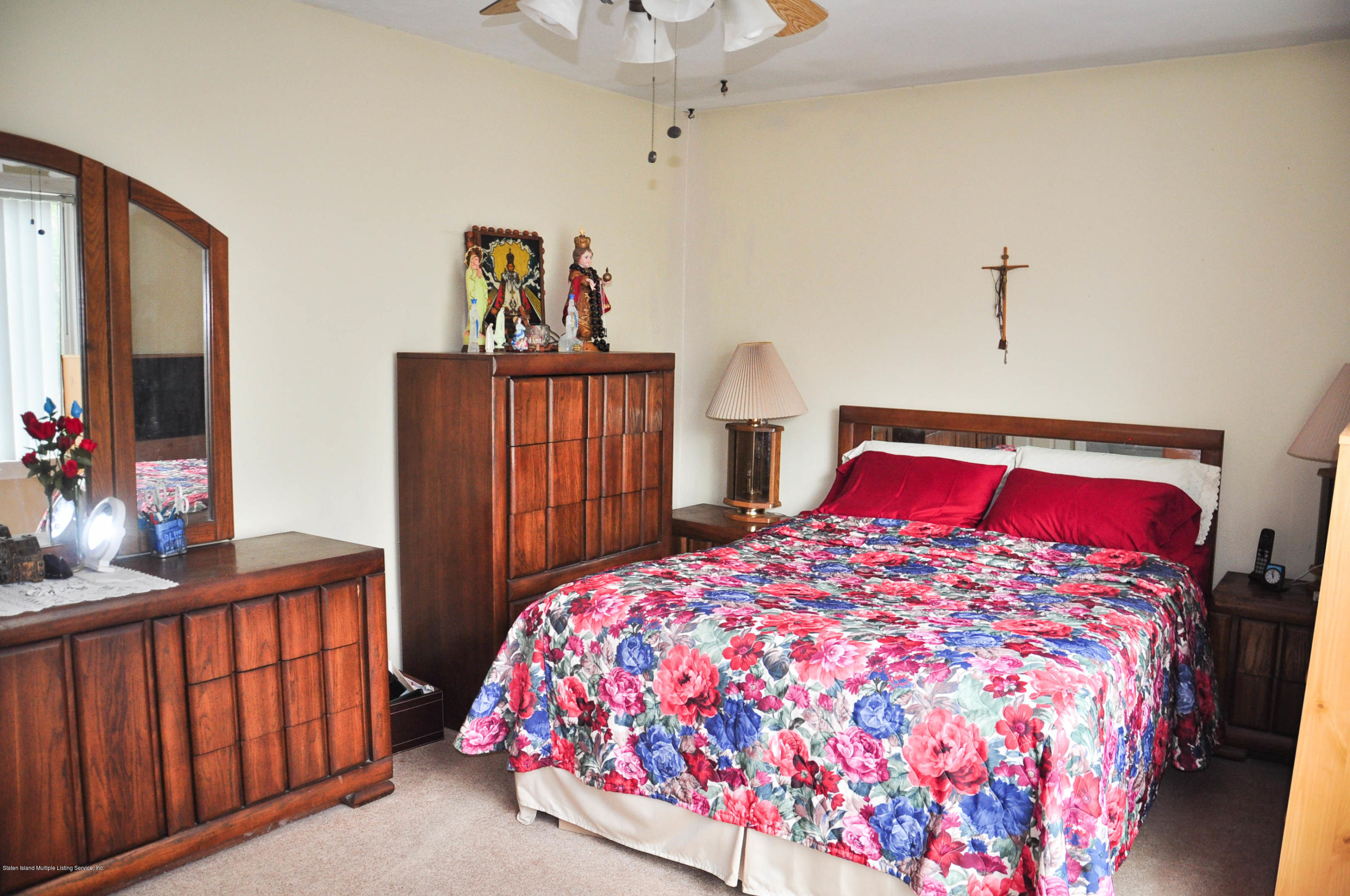 36 Woodrow Road Staten Island, NY 10312 - Photo 13 of 21 Masterbedroom