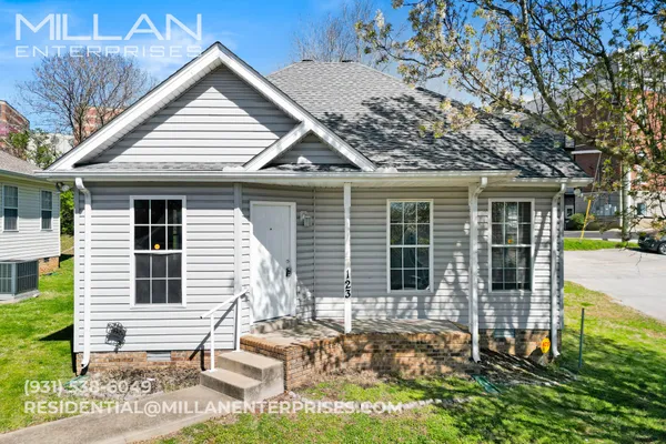 $1,250 | 123 Union Street, Clarksville, TN 37040