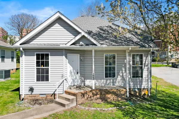 $1,250 | 123 Union Street, Clarksville, TN 37040