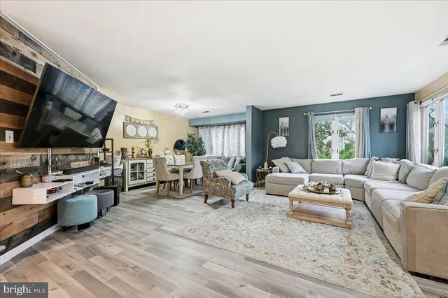 $875,000 | 155 Eaton Drive, Wayne, PA 19087