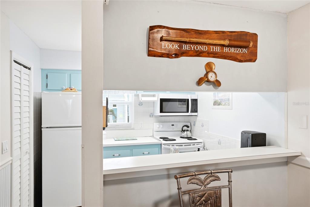 320 Medallion Boulevard, Unit H Madeira Beach, FL 33708 - Photo 13 of 38