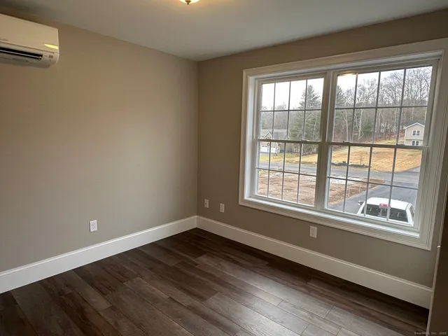 $499,900 | 71 Donovan Drive, Quinebaug, CT 06262