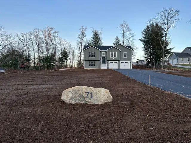 $499,900 | 71 Donovan Drive, Quinebaug, CT 06262
