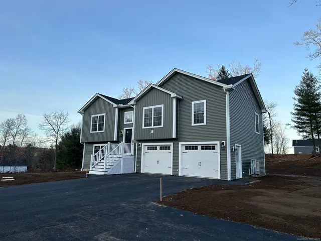 $499,900 | 71 Donovan Drive, Quinebaug, CT 06262