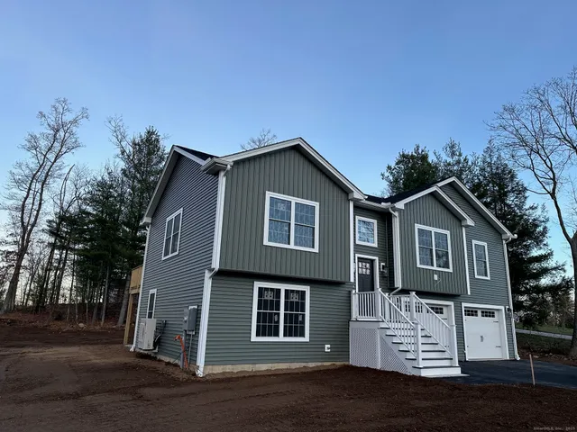 $499,900 | 71 Donovan Drive, Quinebaug, CT 06262