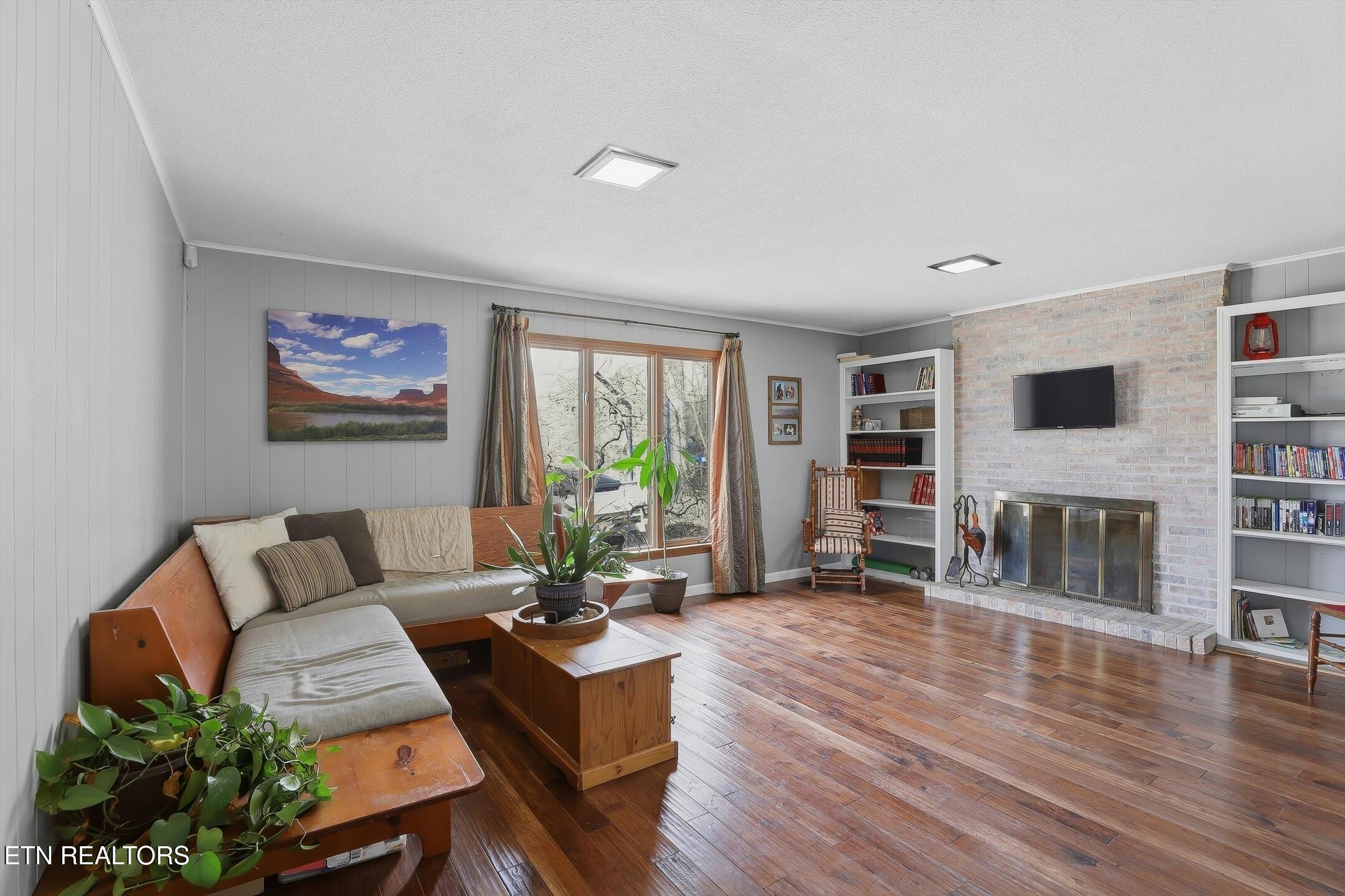 7940 Castlecomb Road Powell, TN 37849 - Photo 17 of 36 item_24