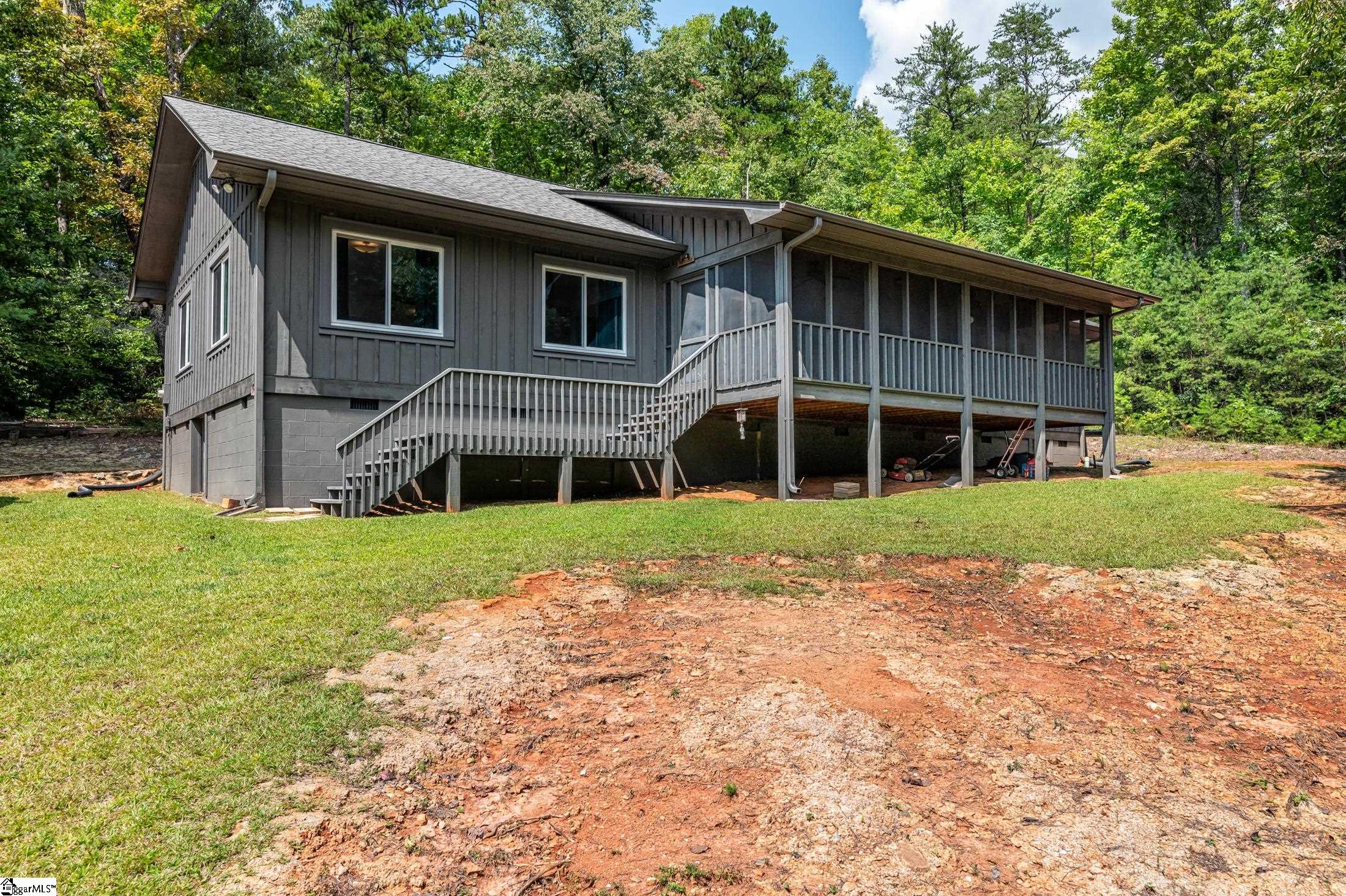 113 Taylor Way Sunset, SC 29685 - Photo 4 of 36 Gallery Image 4