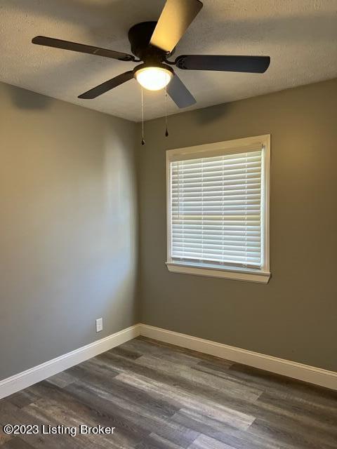 161 Meadowood Road Louisville, KY 40229 - Photo 24 of 30 IMG_4378