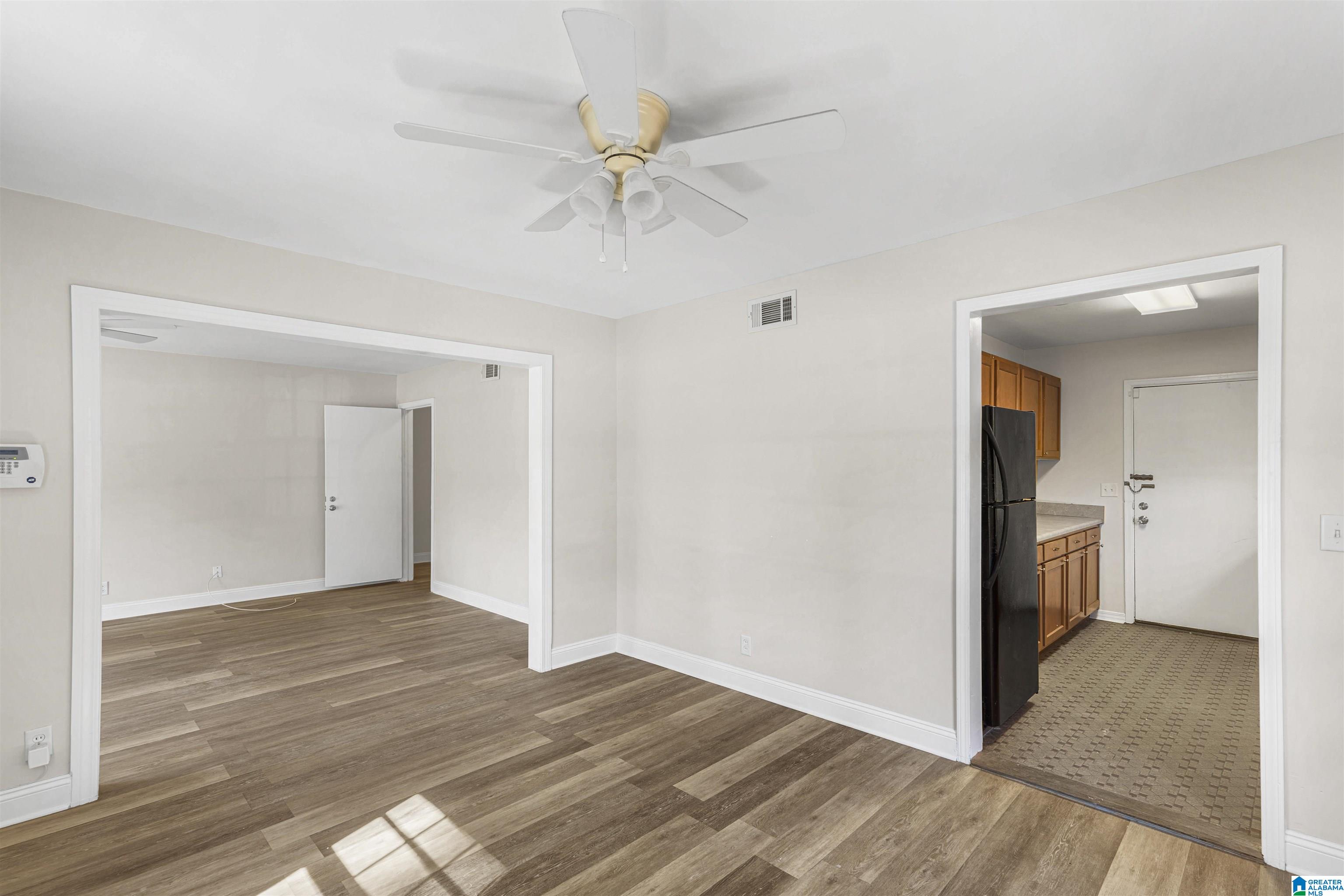 2100 Spring Hill Avenue Mobile, AL 36607 - Photo 39 of 40