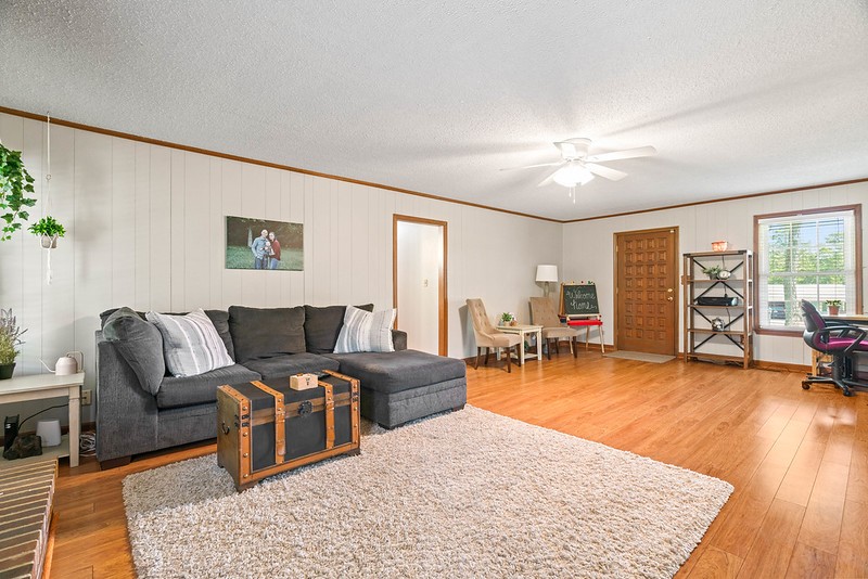 2300 Raspberry Lane Lebanon, TN 37087 - Photo 10 of 48 a living room with furniture and a wooden floor