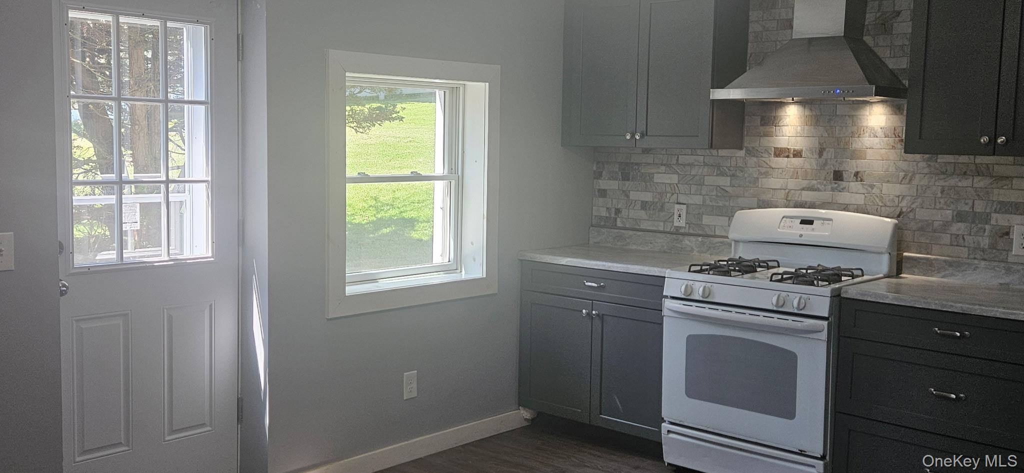 105 Ridge Road, Unit 1 Marlboro, NY 12542 - Photo 6 of 9